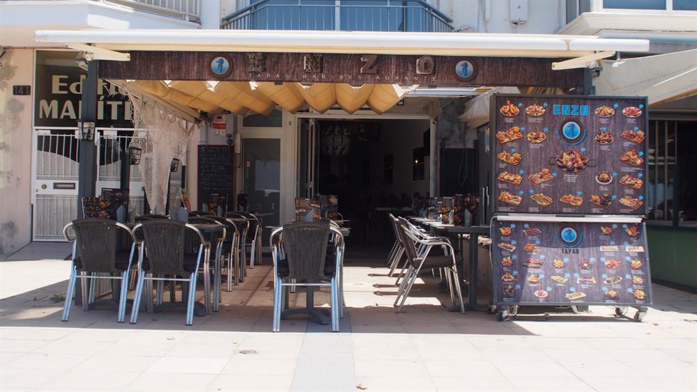 Restaurant, Bar à tapas à Roses, Catalogne, Espagne