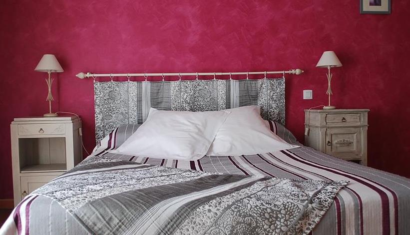 Chambre d'hôtes romantique du Mas du Sabartes in south of France